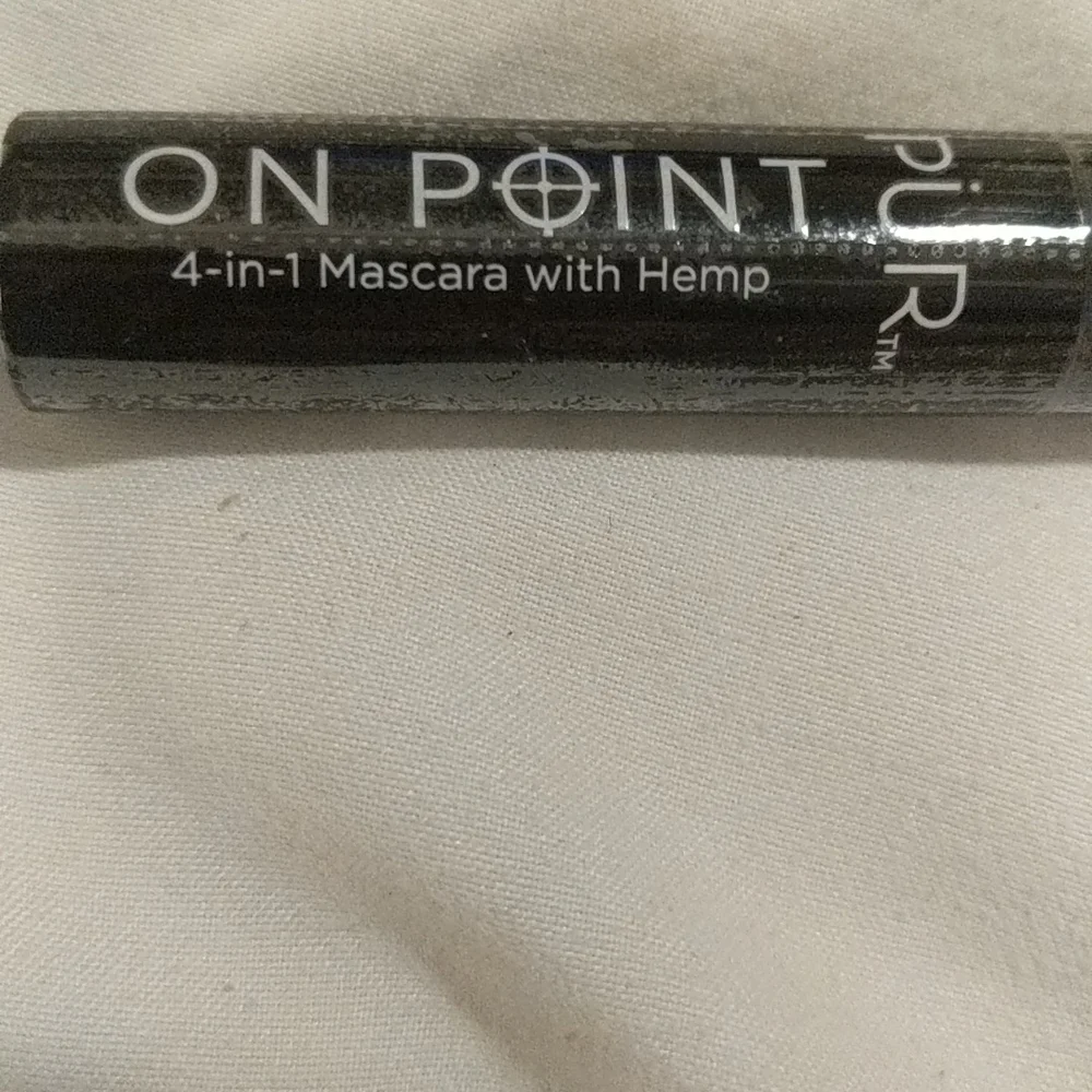 NWT PUR Mascara